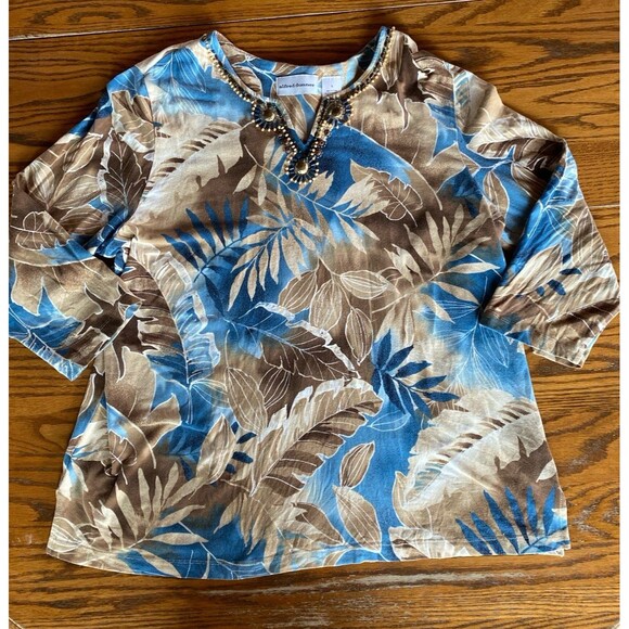 Alfred Dunner Blouse Size Large 95% Cotton Distressed Look Beaded V Neck Floral - Picture 3 of 8